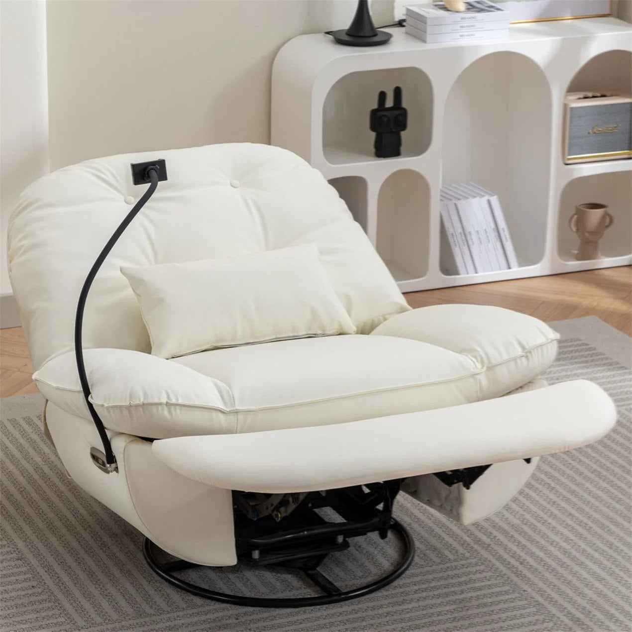 Luxury Oversized Smart Recliner – Redefining Modern Comfort