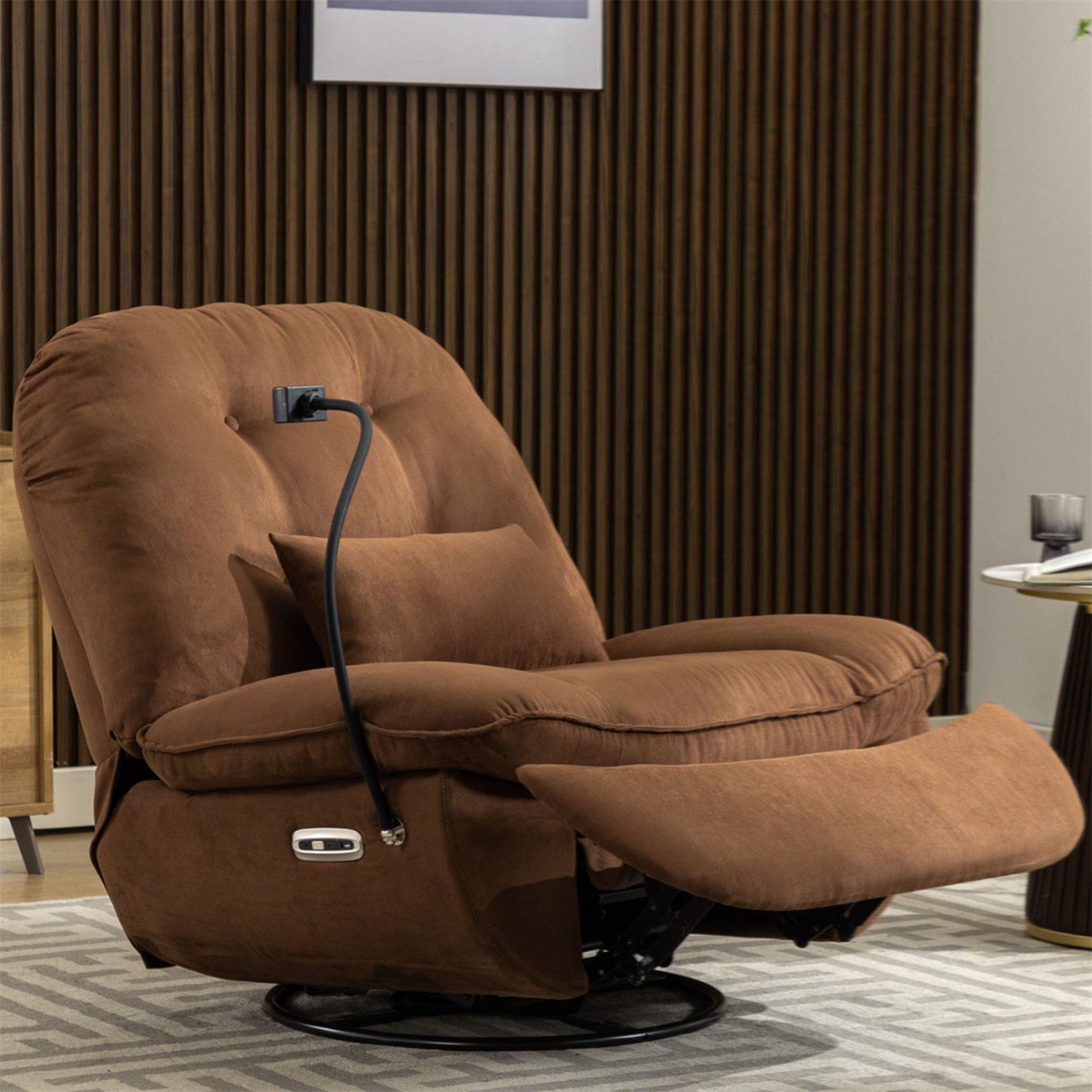 Luxury Oversized Smart Recliner – Redefining Modern Comfort