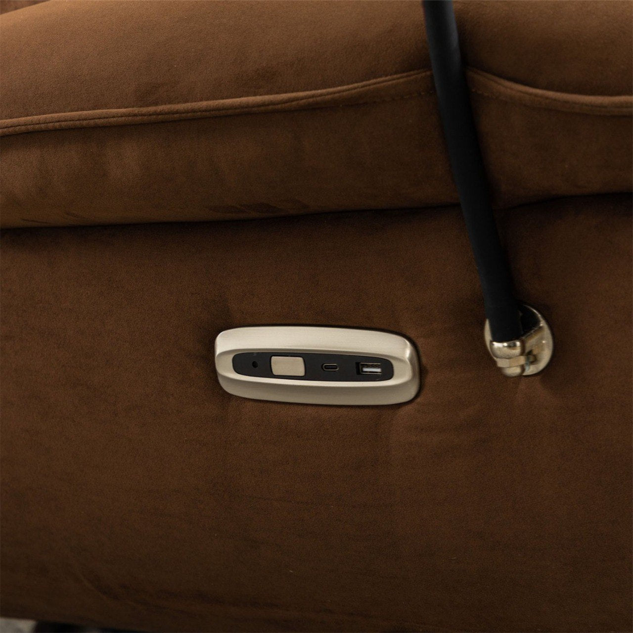 Luxury Oversized Smart Recliner – Redefining Modern Comfort